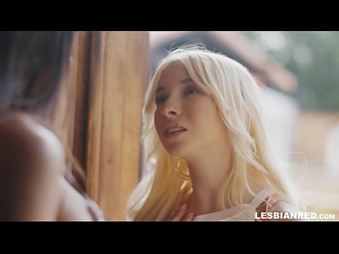 ❤️ A nena chega a casa uns meses despois e acaba comendo o coño da súa madrastra ☑ Porno a nós gl.teenactivewear.ru ️❤